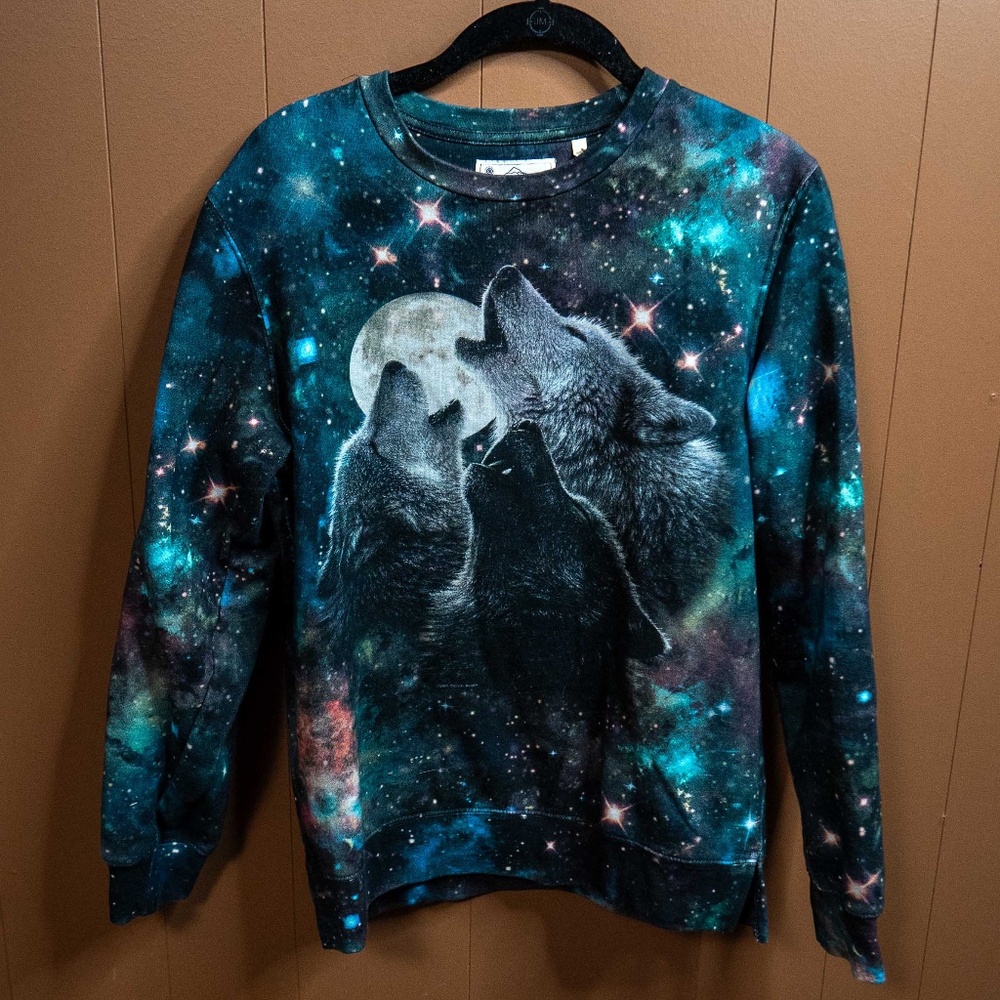 The Mountain Three Wolf Moon Long Sleeve T-Shirt